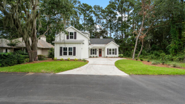 Custom Home on Dataw Island