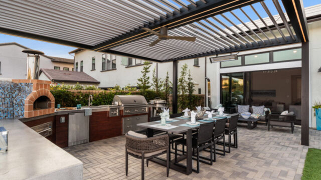 Fans for pergola